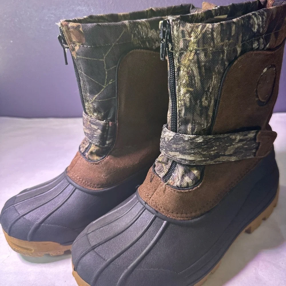 Ozark Trail Kids' Brown and Black Outdoor Boots